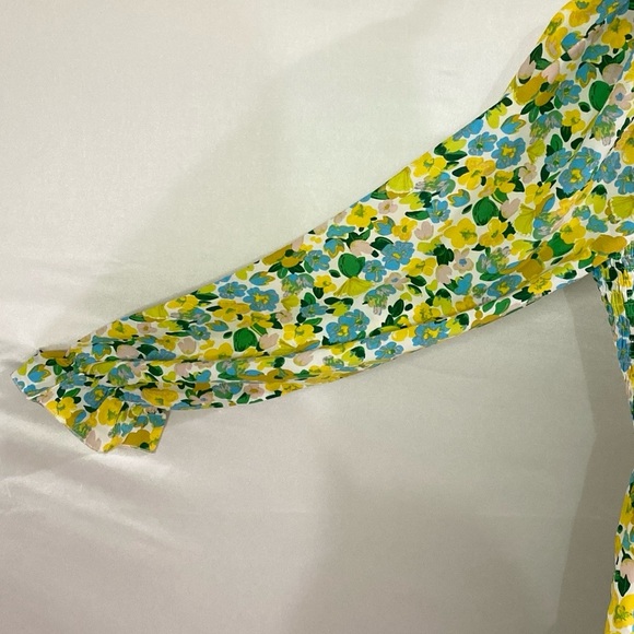 Women's Small White & Yellow Floral Dress - Picture 7 of 12